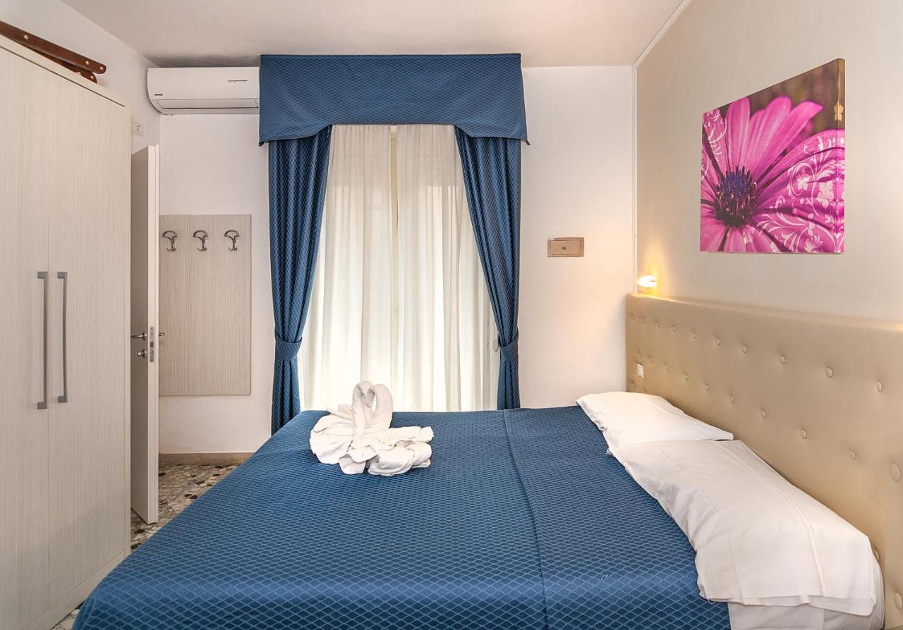 Hotel Caribe Viareggio Exteriör bild