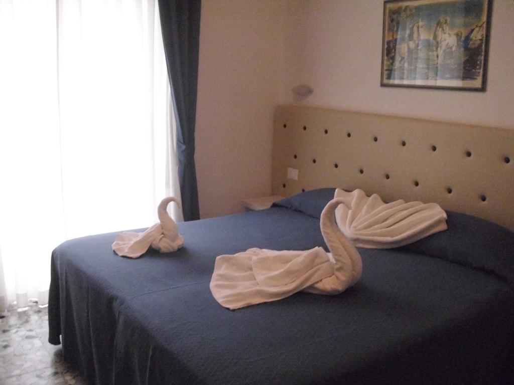 Hotel Caribe Viareggio Exteriör bild